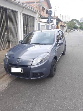 RENAULT SANDERO 1.0 EXPRESSION 16V FLEX 4P MANUAL